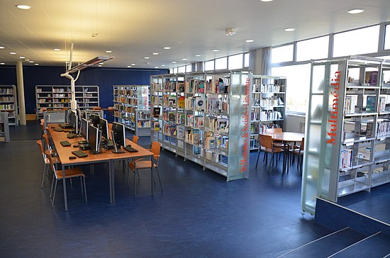 Bibliothèque ENIB - Salle de lecture.JPG